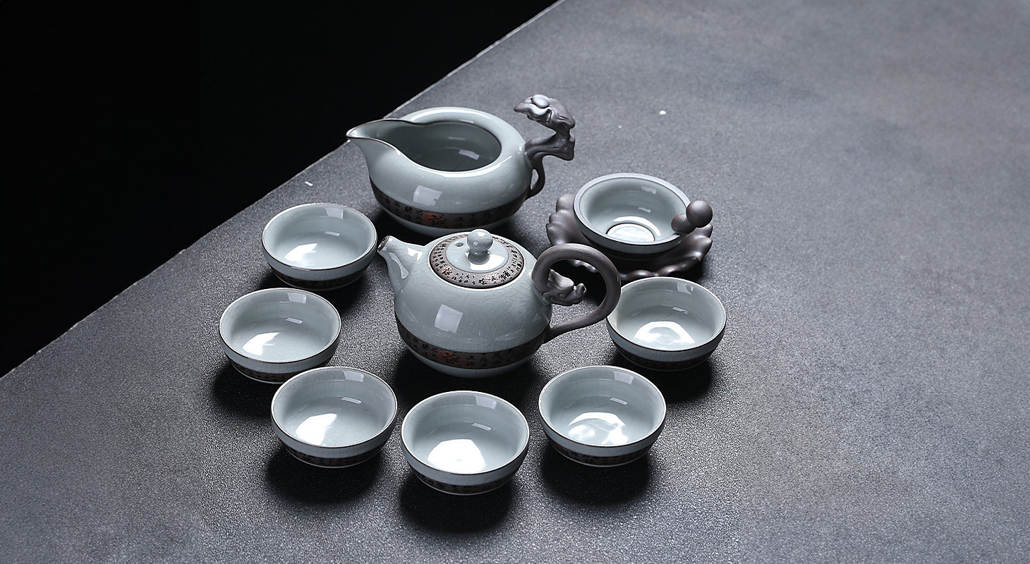 how-to-properly-use-a-gongfu-ceremonial-tea-set-teavivre